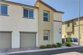 Photo #6: 2772256 Listing