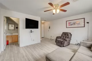 Photo #6: 2772325 Listing 