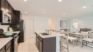 Photo #4: 2772328 Listing 