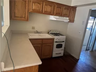 Photo #5: 2772383 Listing 