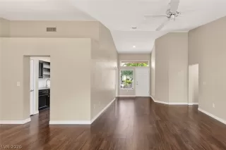 Photo #5: 2772387 Listing 