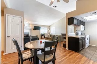 Photo #1: 2772485 Listing