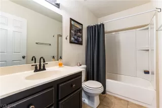 Photo #5: 2772485 Listing