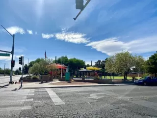 Photo #6: 2772501 Listing