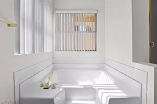 Photo #6: 2772518 Listing 