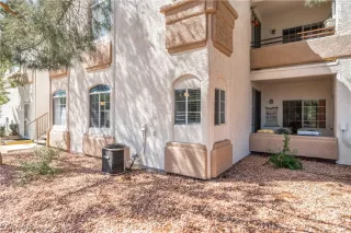 Photo #3: 2772526 Listing 