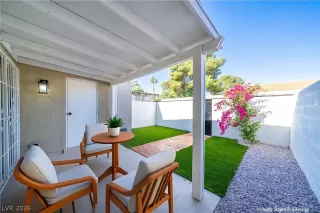 Photo #1: 2772540 Listing 