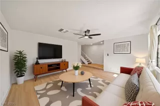 Photo #5: 2772540 Listing 