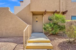 Photo #1: 2772569 Listing 