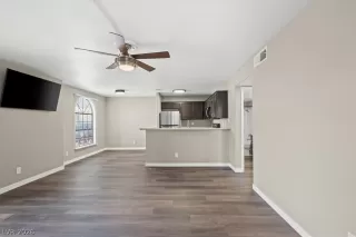 Photo #6: 2772569 Listing 