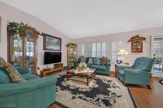 Photo #5: 2772574 Listing 