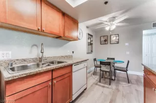 Photo #6: 2772600 Listing 