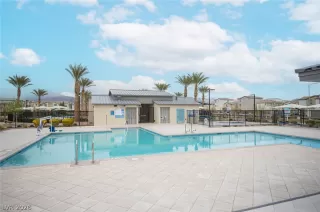 Photo #1: 2772627 Listing 