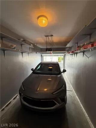 Photo #5: 2772687 Listing