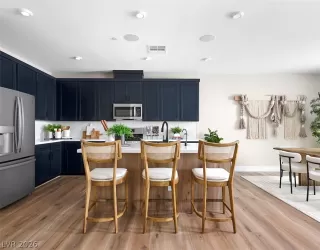 Photo #5: 2772693 Listing 