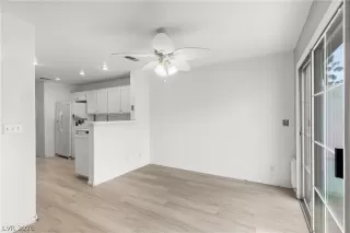 Photo #4: 2772695 Listing 