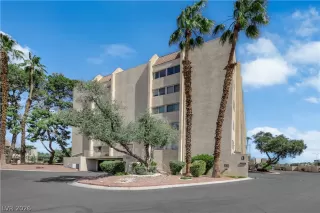 Photo #1: 2772745 Listing