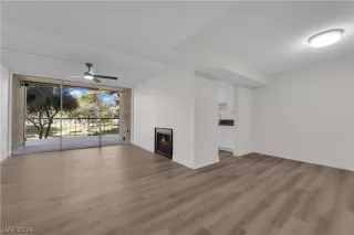 Photo #2: 2772745 Listing