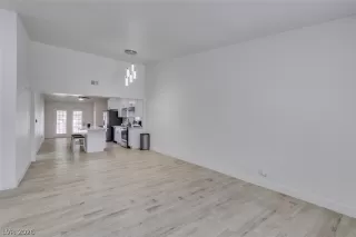 Photo #3: 2772749 Listing 