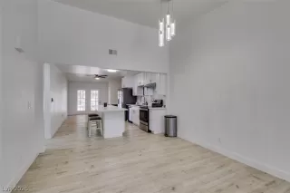 Photo #4: 2772749 Listing 