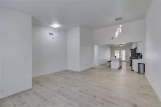 Photo #5: 2772749 Listing 