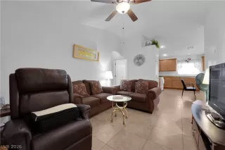 Photo #4: 2772757 Listing 