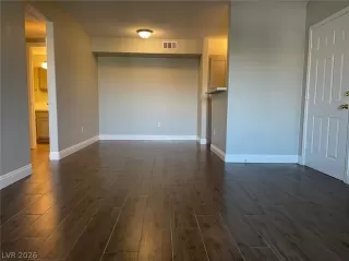 Photo #4: 2772775 Listing 