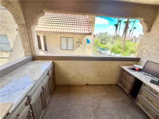 Photo #1: 2772779 Listing 