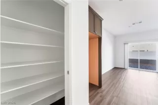 Photo #5: 2772784 Listing 