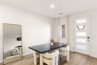 Photo #2: 2772800 Listing 