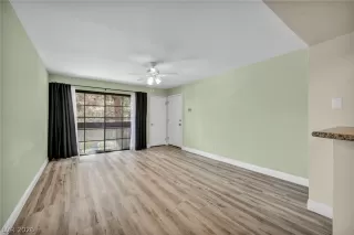 Photo #1: 2772806 Listing 