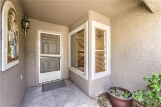 Photo #4: 2772807 Listing 