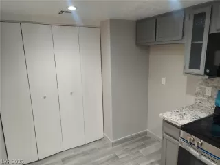 Photo #3: 2772827 Listing 