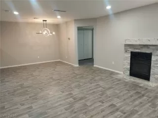 Photo #6: 2772827 Listing 