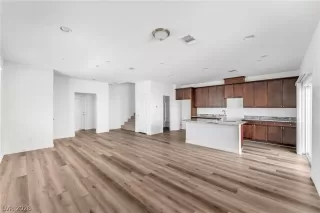 Photo #2: 2772828 Listing 