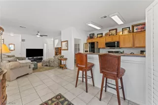 Photo #2: 2772836 Listing 
