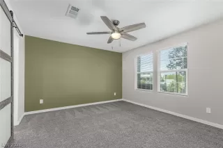 Photo #4: 2772863 Listing