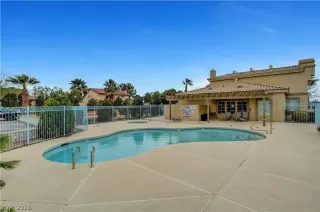 Photo #1: 2772894 Listing 