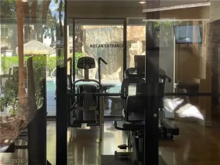 Photo #2: 2772902 Listing 