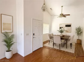 Photo #5: 2772906 Listing 