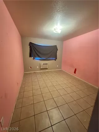 Photo #2: 2772981 Listing 