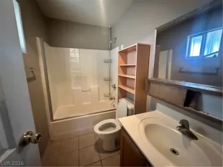 Photo #4: 2772981 Listing 