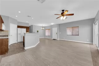 Photo #5: 2772994 Listing 