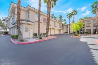 Photo #2: 2773007 Listing 