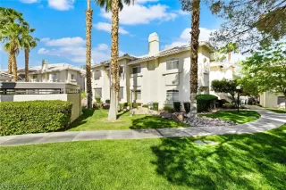 Photo #1: 2773038 Listing 