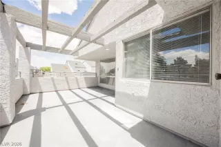 Photo #5: 2773098 Listing 