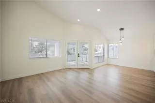 Photo #6: 2773098 Listing 