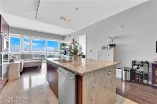 Photo #1: 2773132 Listing 