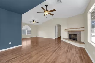 Photo #2: 2773166 Listing 