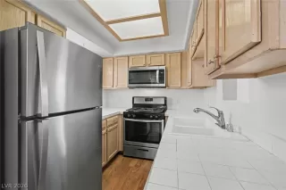 Photo #4: 2773181 Listing 